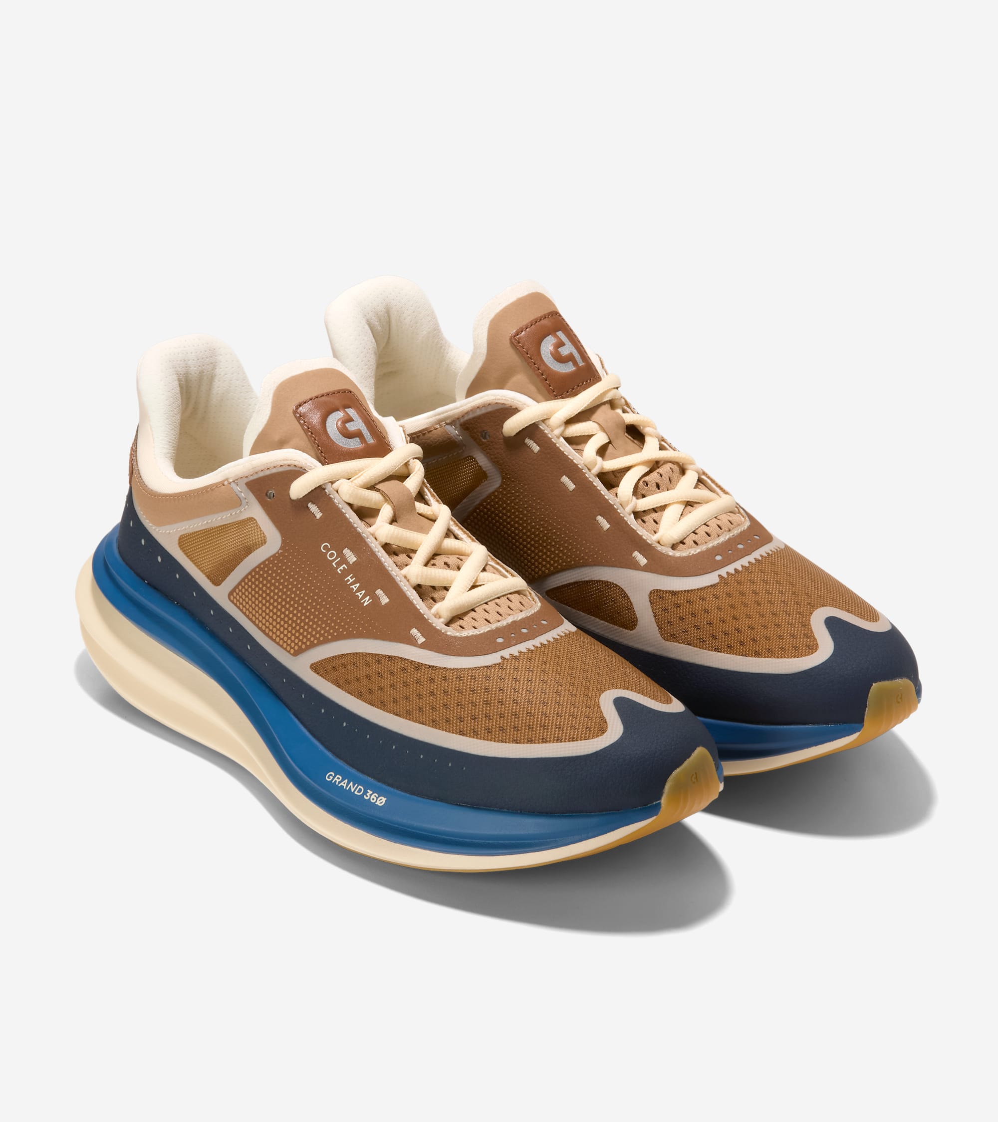 courrèges hommes Men's ØriginalGrand Quadstar Running Sneakers – Cole Haan Georgia