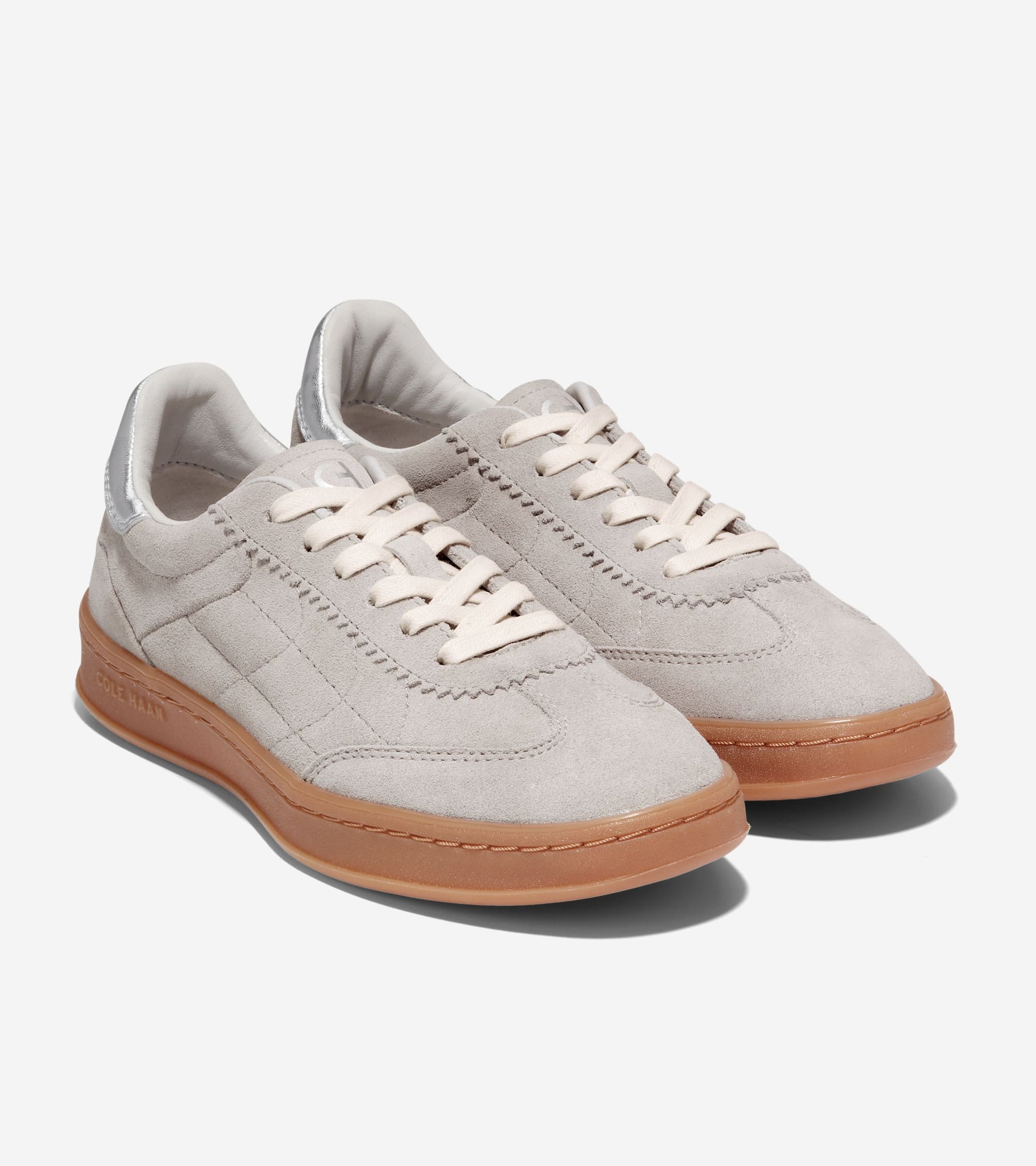 W30273:DOVE SUEDE/SILVER METALLIC (8055918297335)